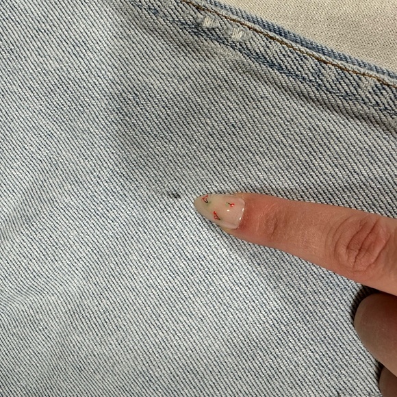 VTG Y2K Levi's Classic Light Wash Straight Leg Jeans USA Made - Picture 2 of 9